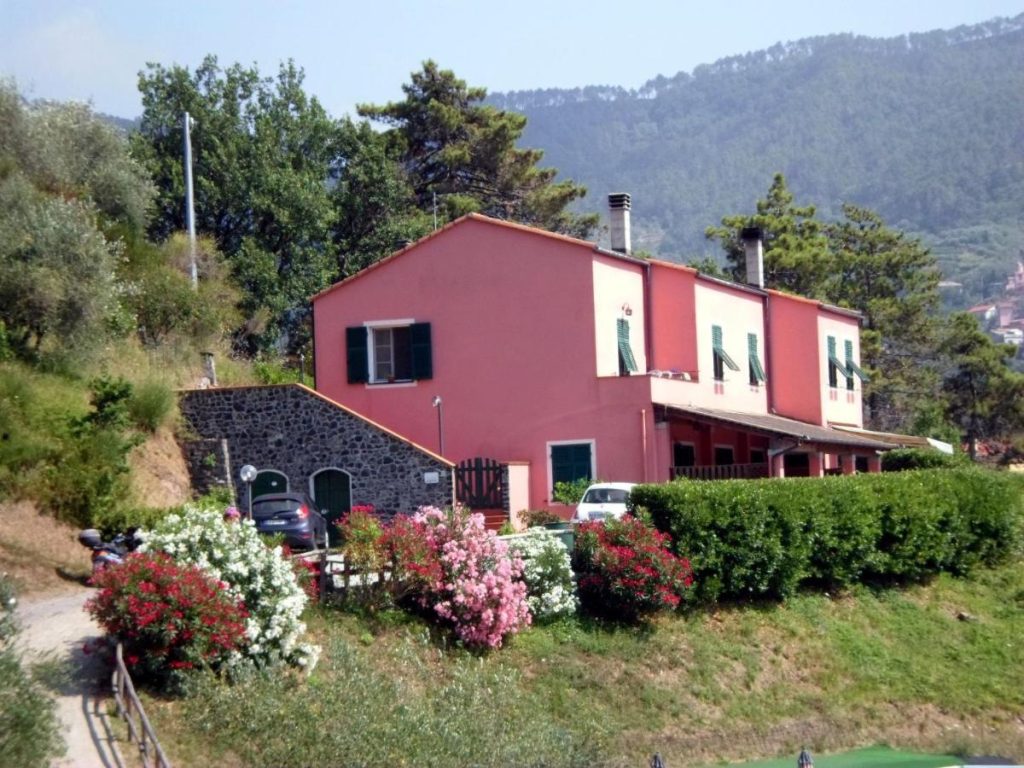 Goedkope agriturismo bloemenrivièra, Italië 