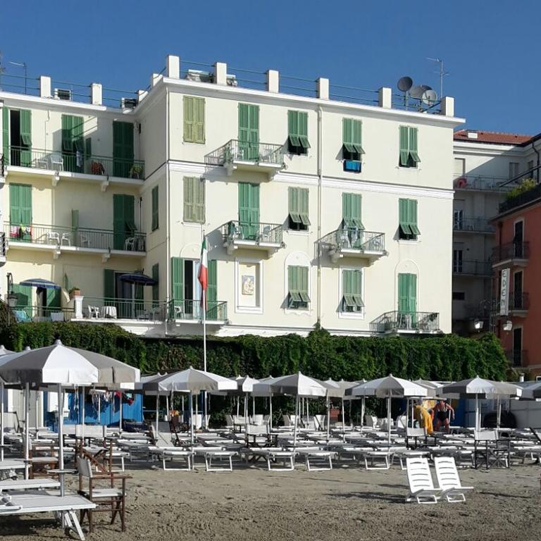 Strandhotel Alassio, Italiaanse Rivièra www.alassio.nl  