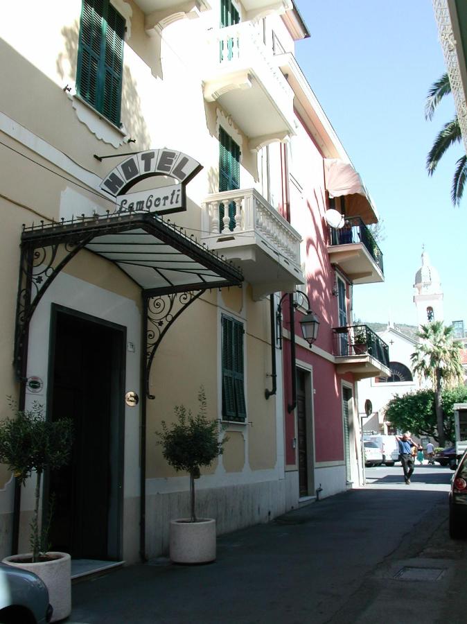 Hotel Lamberti, Alassio, bloemenrivièra, Italië