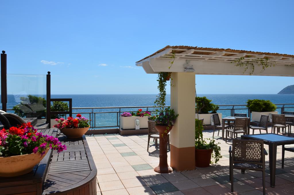 Hotel Regina, Alassio, Italië (Italiaanse Rivièra, strandhotel Alassio) www.alassio.nl