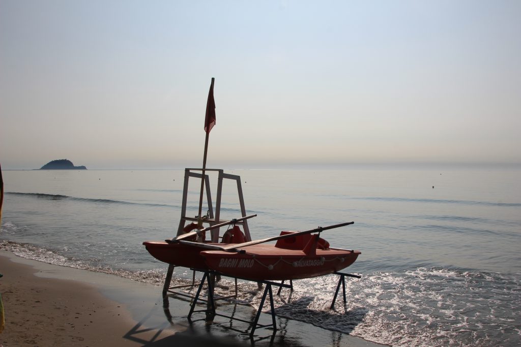 Strand Alassio, Italiaanse Rivièra: www.alassio.nl